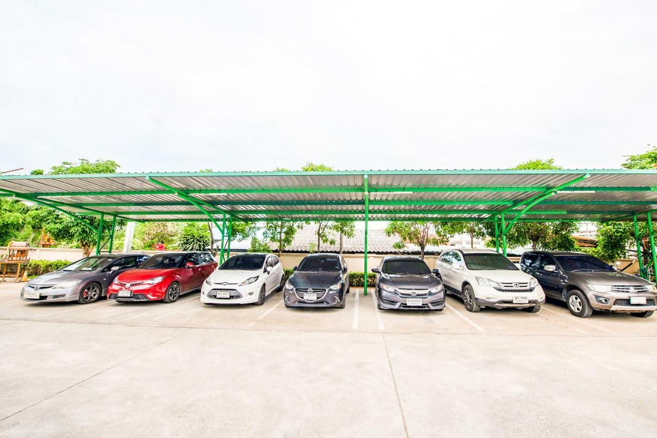 Oyo 306 Paradise Park Laemchabang Si Racha Εξωτερικό φωτογραφία