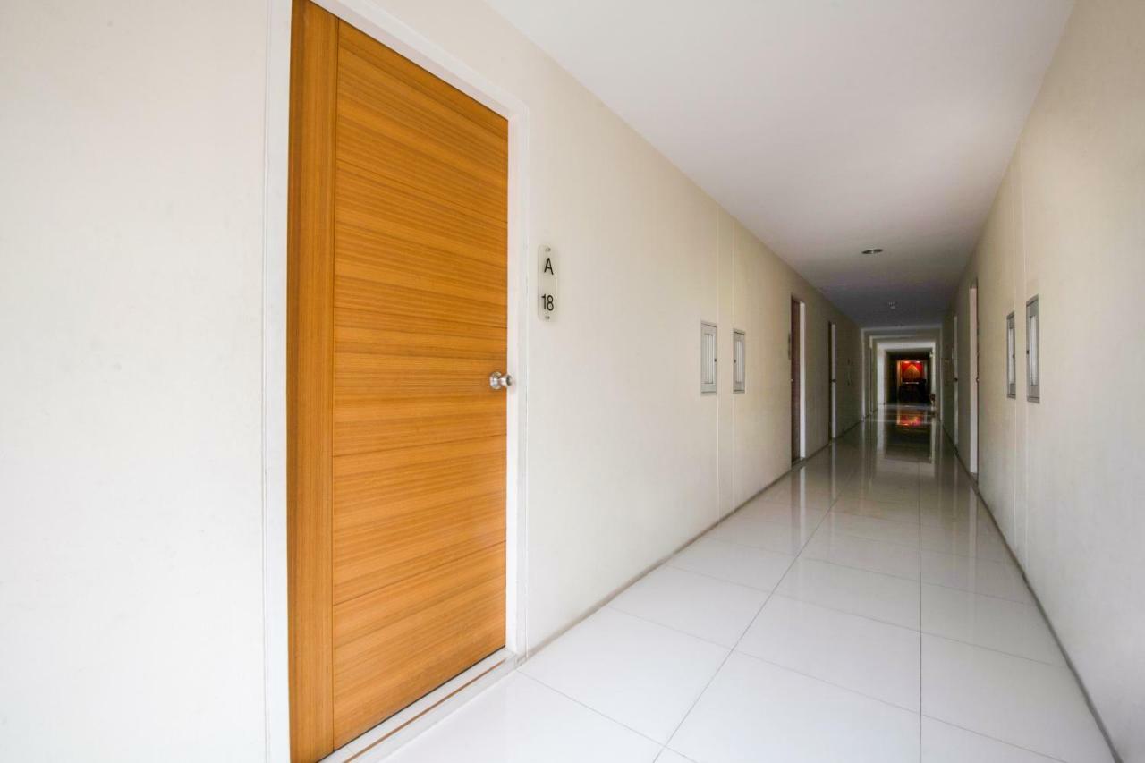 Oyo 306 Paradise Park Laemchabang Si Racha Εξωτερικό φωτογραφία